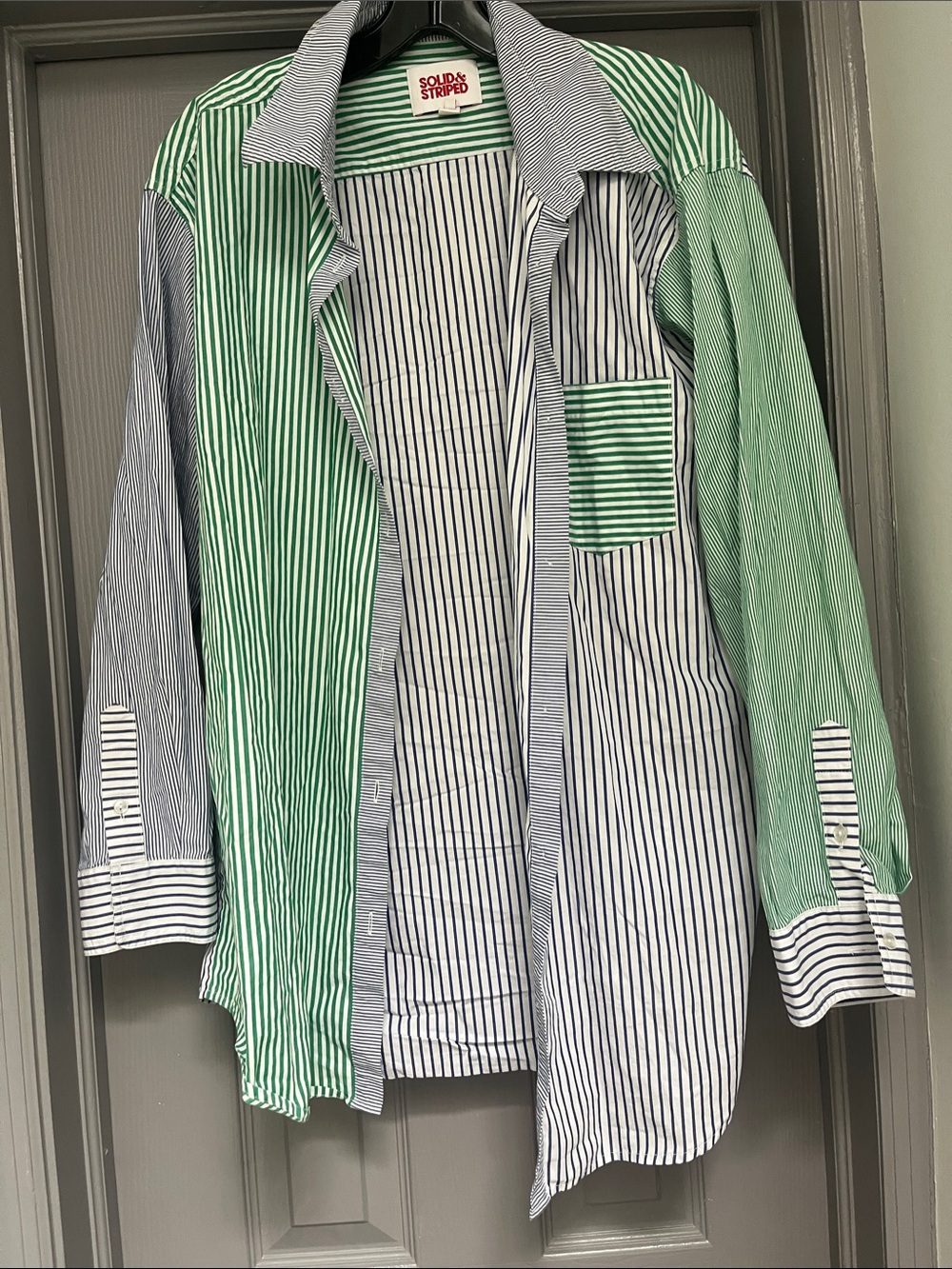 SOLID & STRIPED Green and Navy Mixed-Stripe Button Shirt